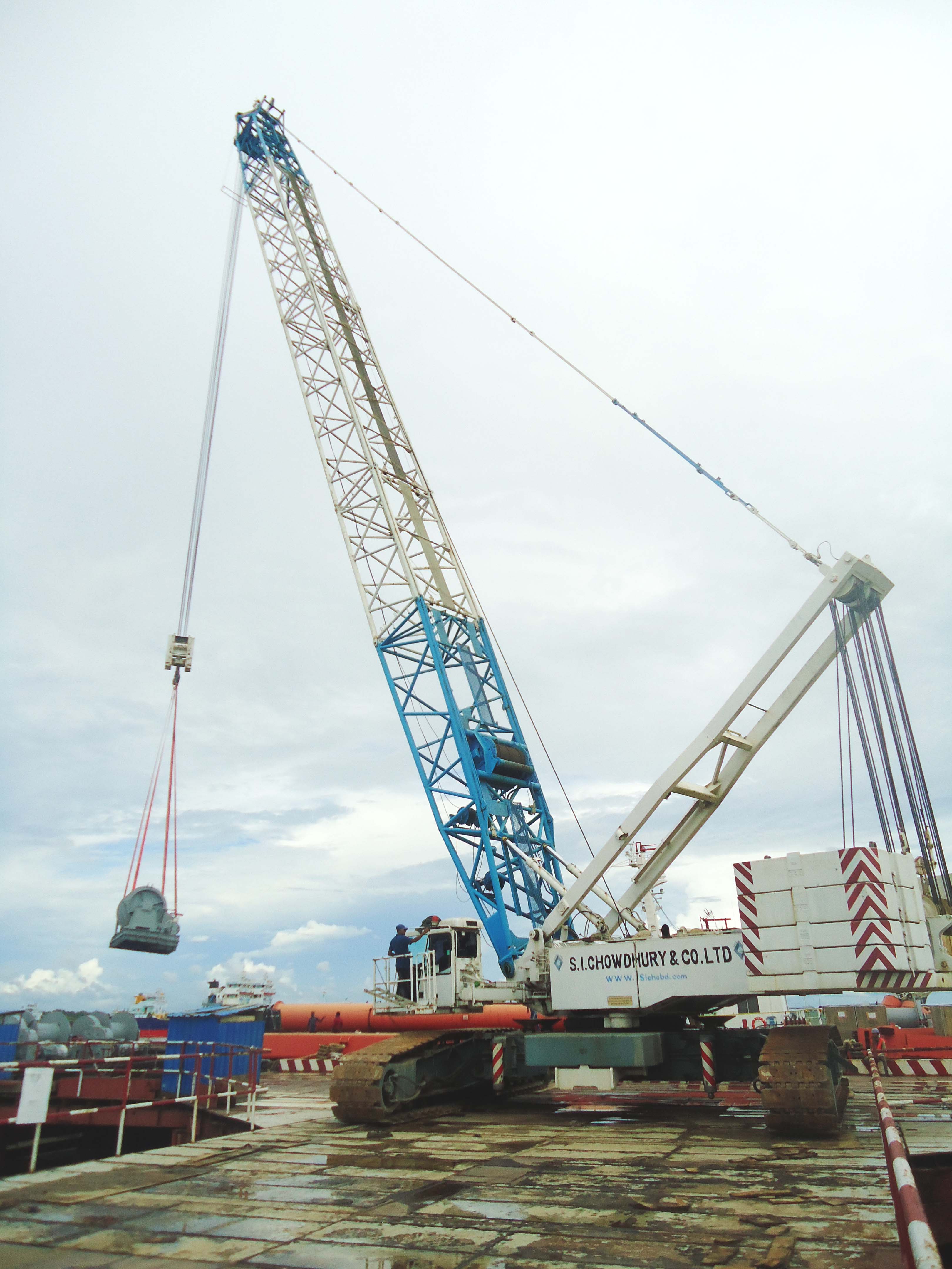 Terex SuperLift  Heavy construction equipment, Crane machine